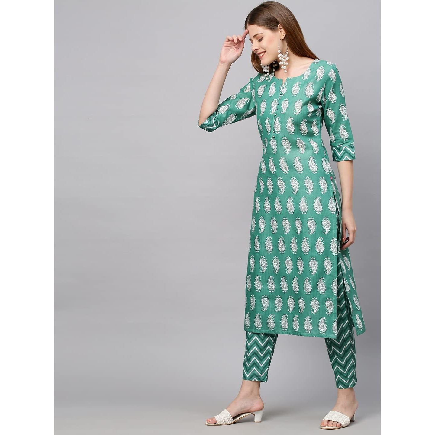 Gosriki Women's Cotton Blend Printed Straight Kurta With Pant (Jugnu New01 Green_Xl-Go_Green_X-Large)