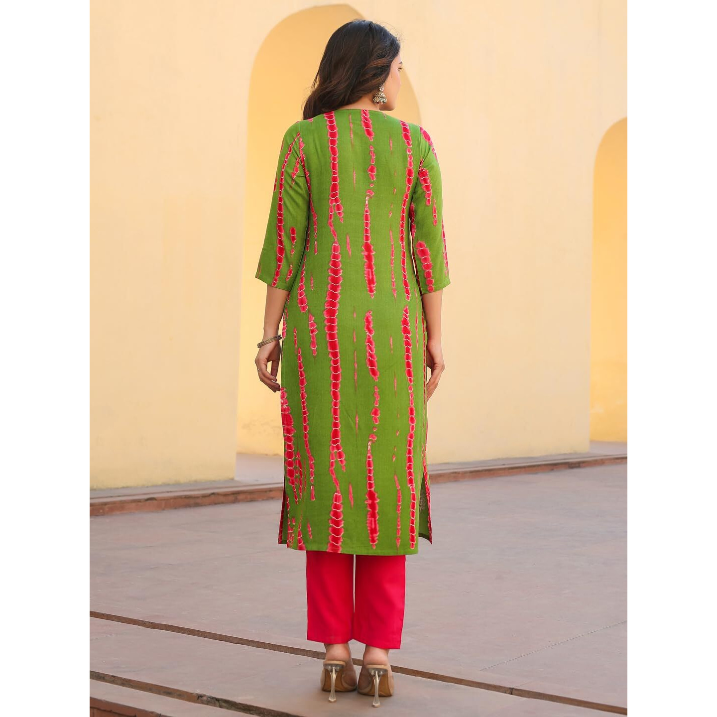 Gosriki Women's Rayon Blend Straight Embroidered Kurta With Pant (Dalvi Green-Gs_Xl_Green_X-Large)