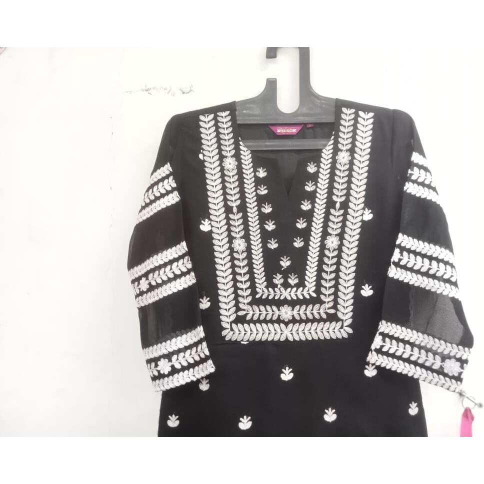 Gosriki Women's Cotton Blend Straight Chikankari Embroidered Kurta (Stho-Black-Kds-Gs_M_Black_Medium)