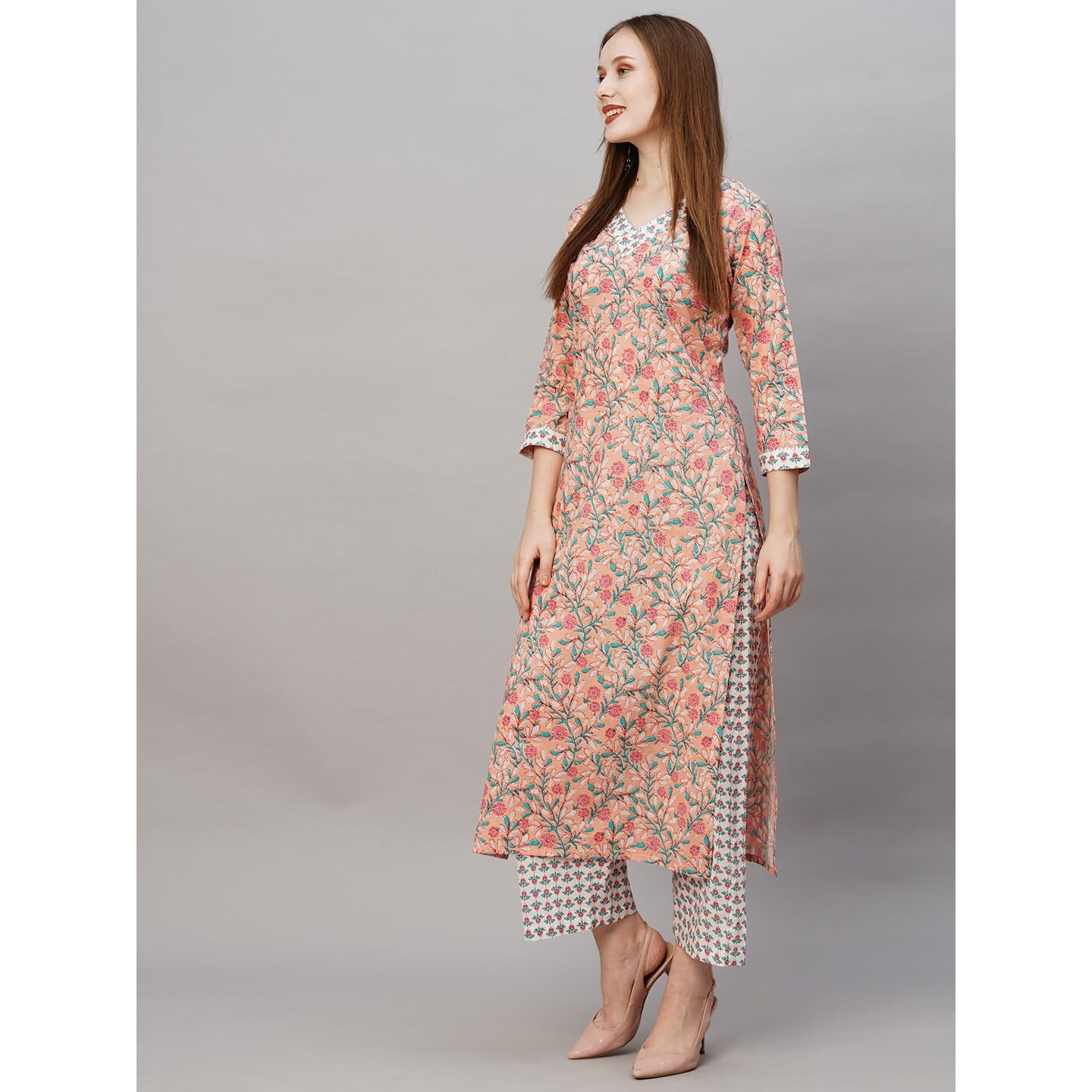 Gosriki Women's Cotton Blend Printed Straight Kurta With Pant (Cam Peach-Gs_S_Peach_Small)