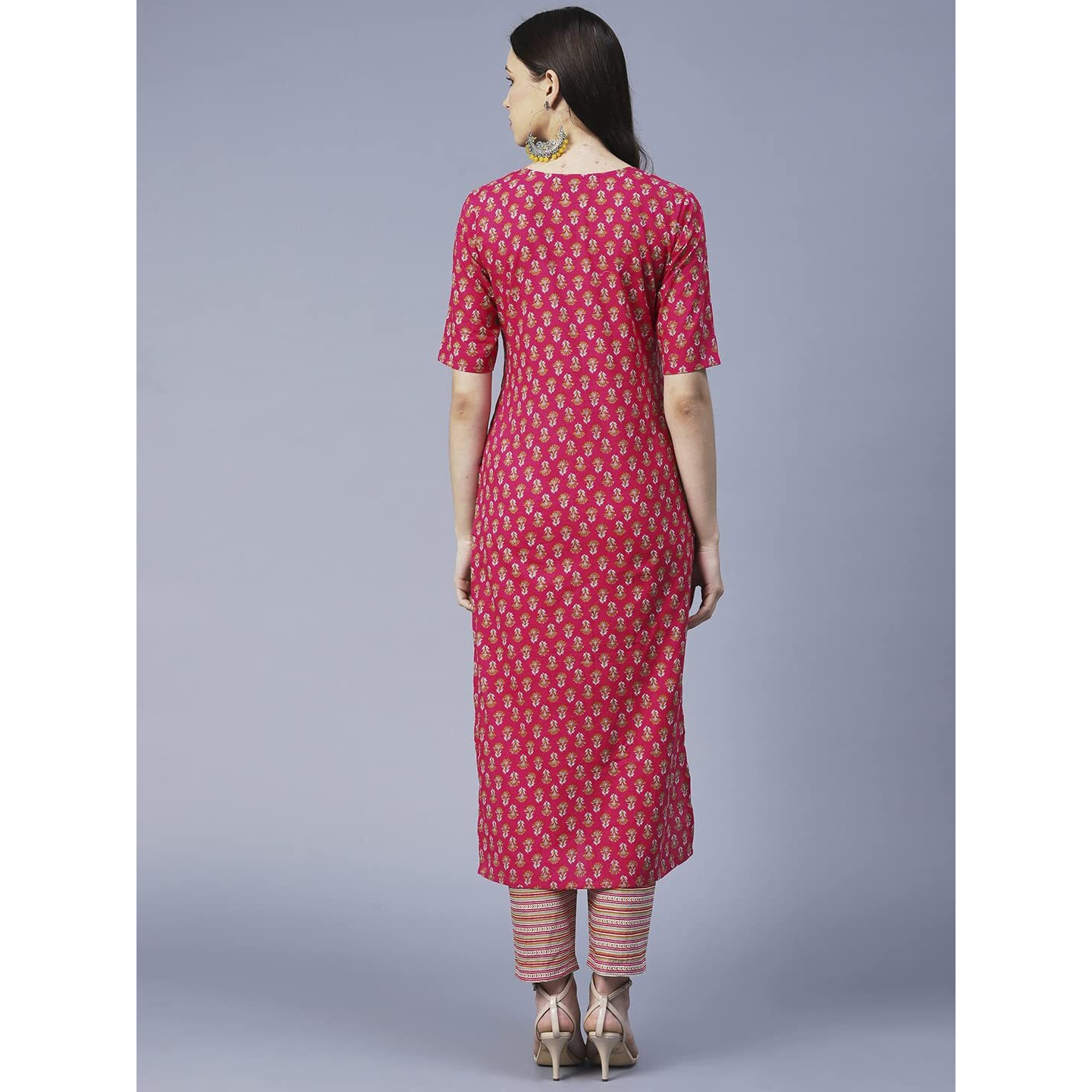 Gosriki Women's Cotton Blend Printed Straight Kurta With Pant (Prnea-Red-Gs_L_Red_Large)