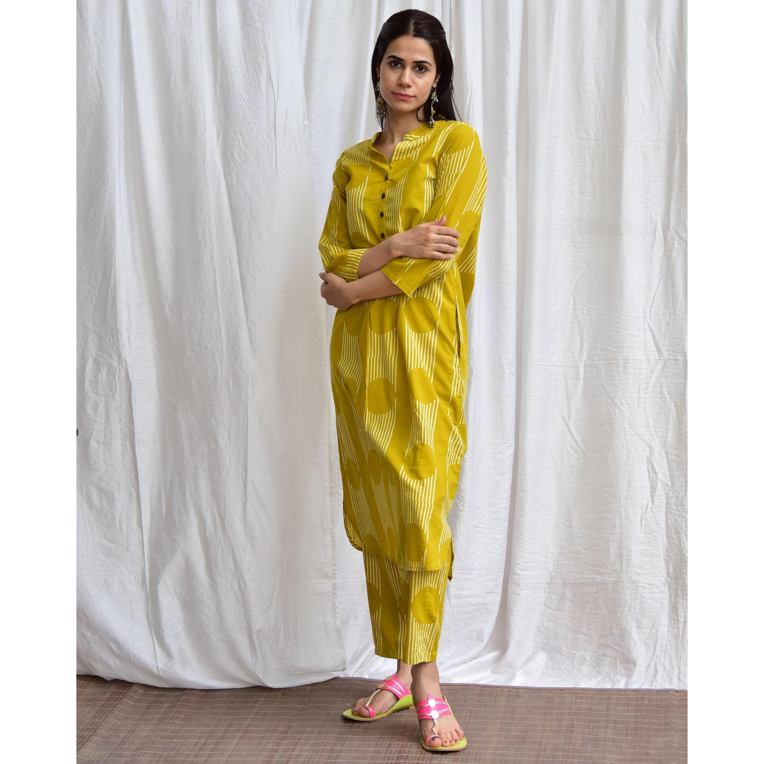 Gosriki Women's Rayon Viscose Anarkali Printed Kurta With Pant (Bazooka Yellow-Gs_S_Yellow_Small)
