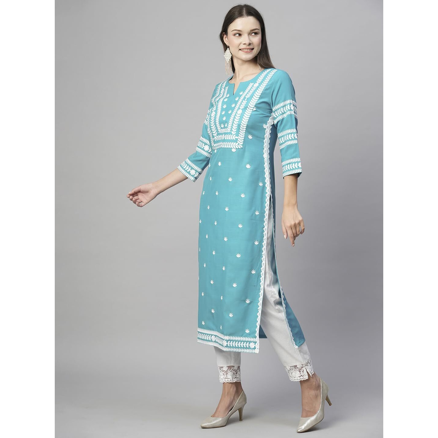 Gosriki Women's Cotton Blend Chikankari Embroidered Straight Kurta (Stho-Sky Blue-Nw-Gs_Xxl_Sky Blue_Xx-Large)