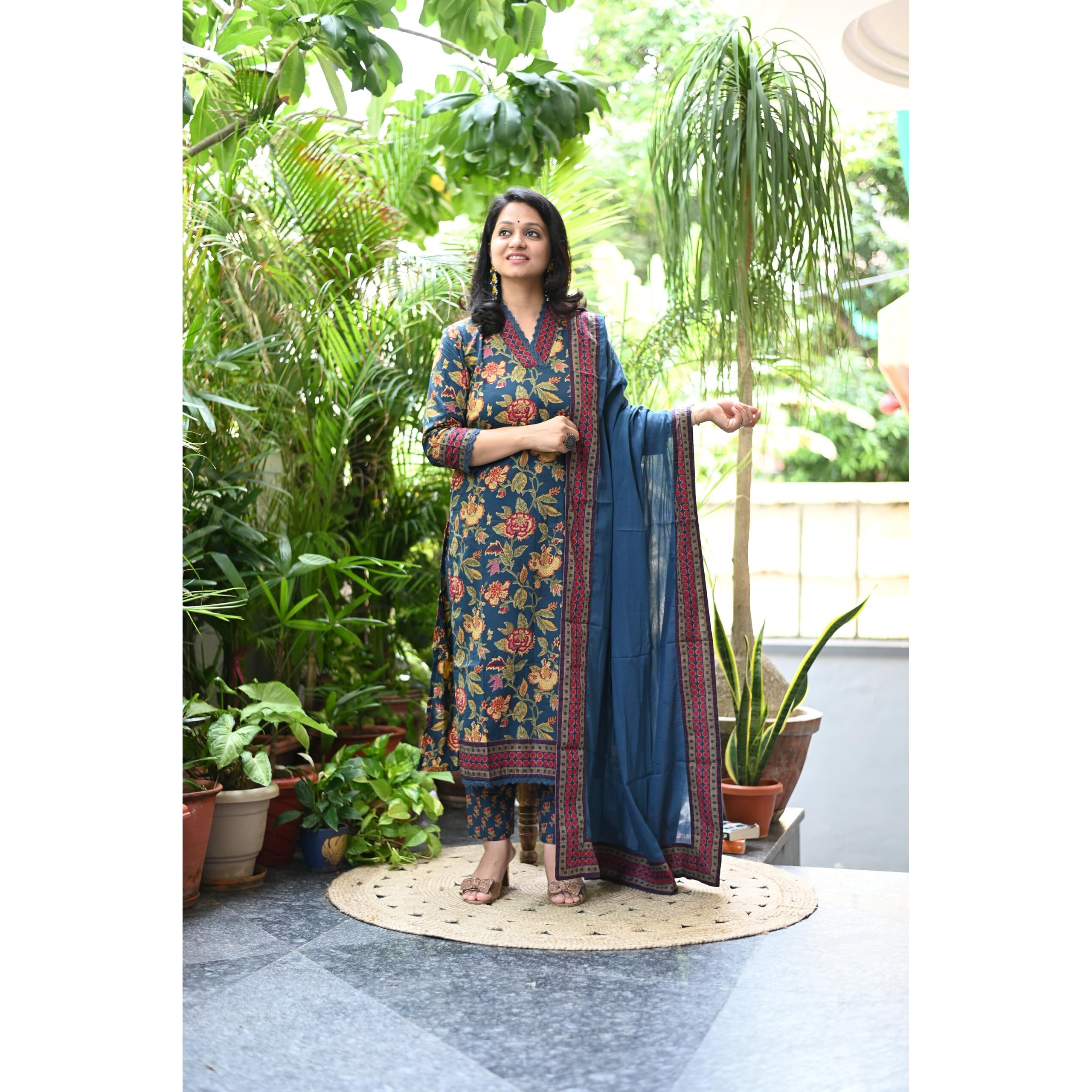 Gosriki Women's Rayon Viscose Printed Straight Kurta With Pant & Dupatta (Vahali Blue-Gs_S_Blue_Small)
