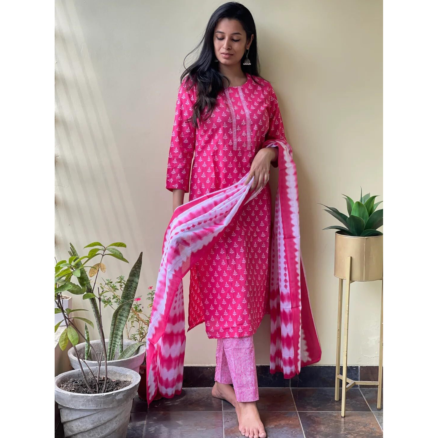 Gosriki Women's Rayon Blend Straight Printed Kurta With Pant & Dupatta (Noor Pink-Mn-Gs_M_Pink_Medium)