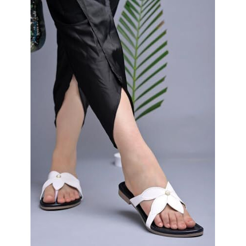 Shoetopia White Flat Sandals For Women /Eu41