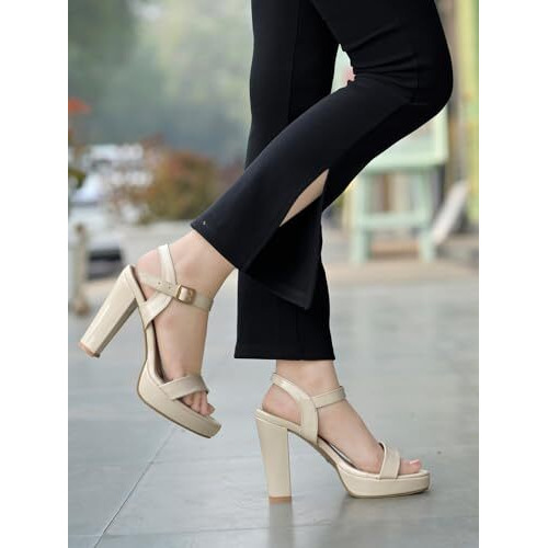 Shoetopia Women's Slip-On Sandal (6 Uk) /Cream