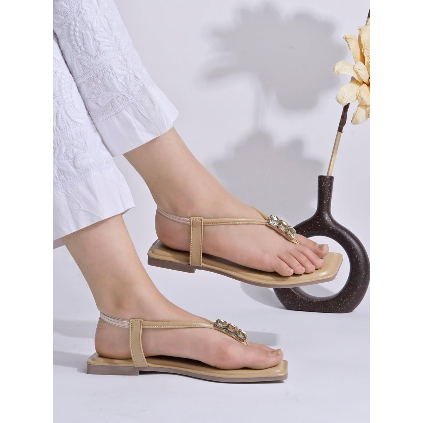 Shoetopia Women's Snd-131 Flat Sandal-6 Kids Uk (Snd-131-Beige)-Eu39