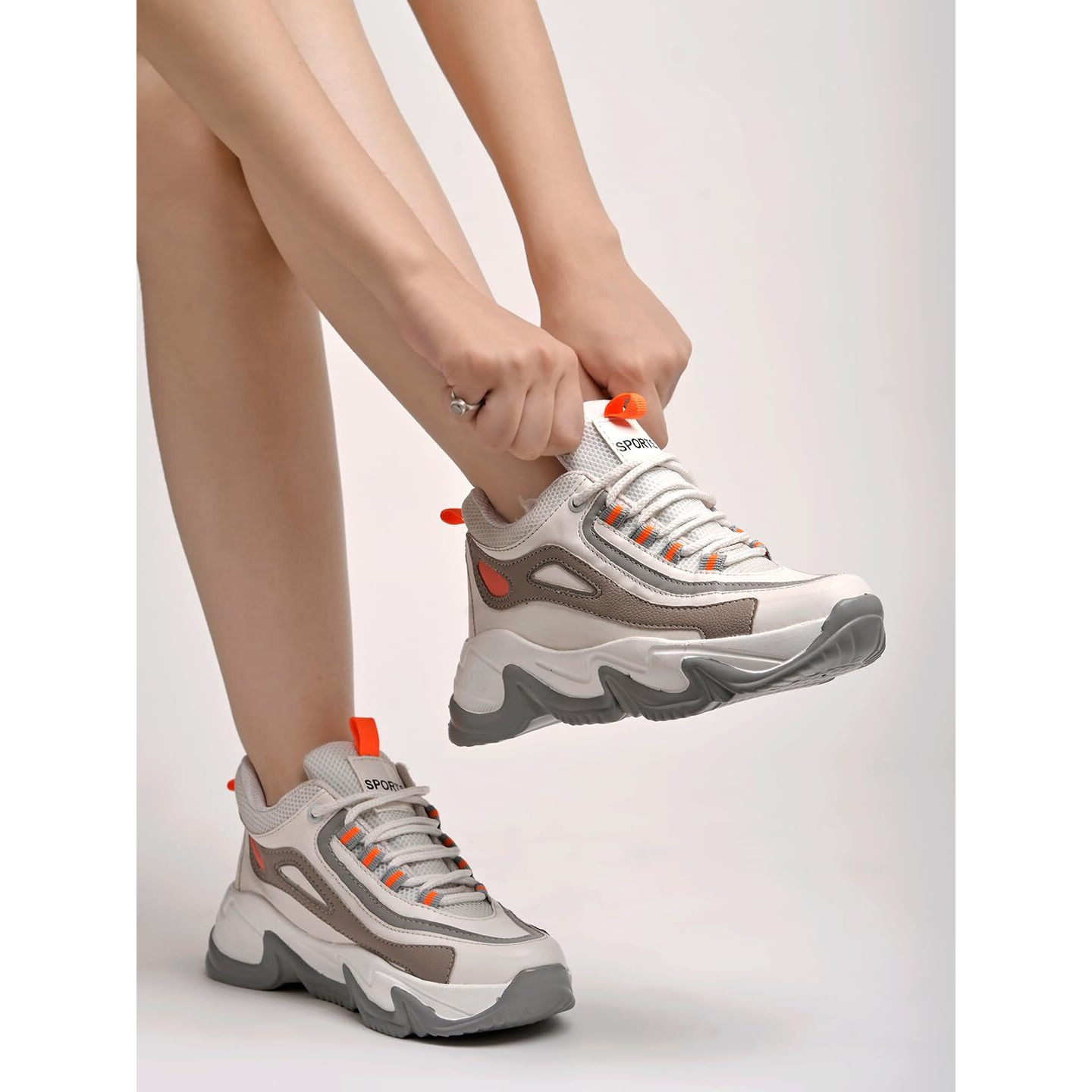 Shoetopia Women's Flat Sneakers White