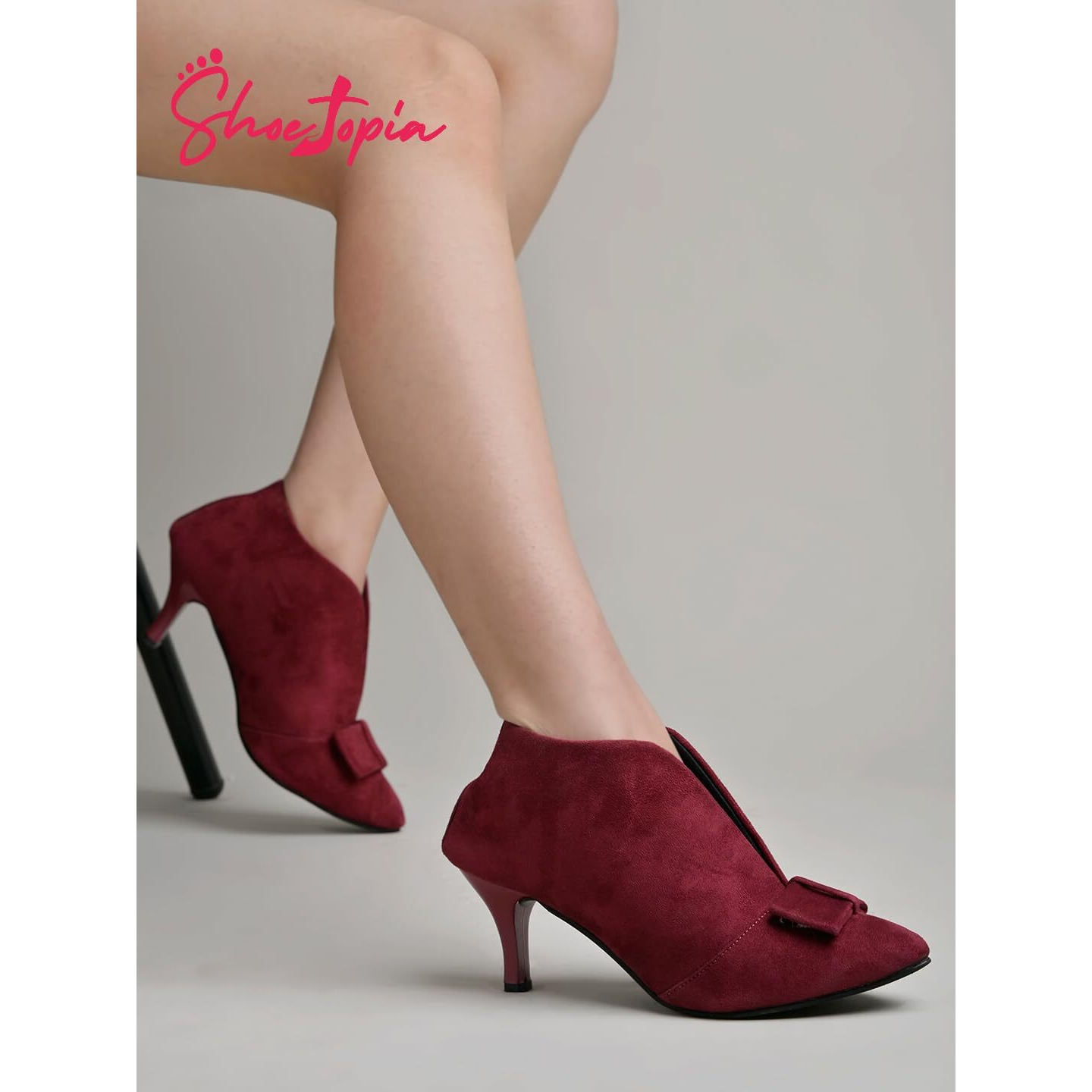 Shoetopia Solid Bow Detailed Cherry Pumps For Girls-Eu38