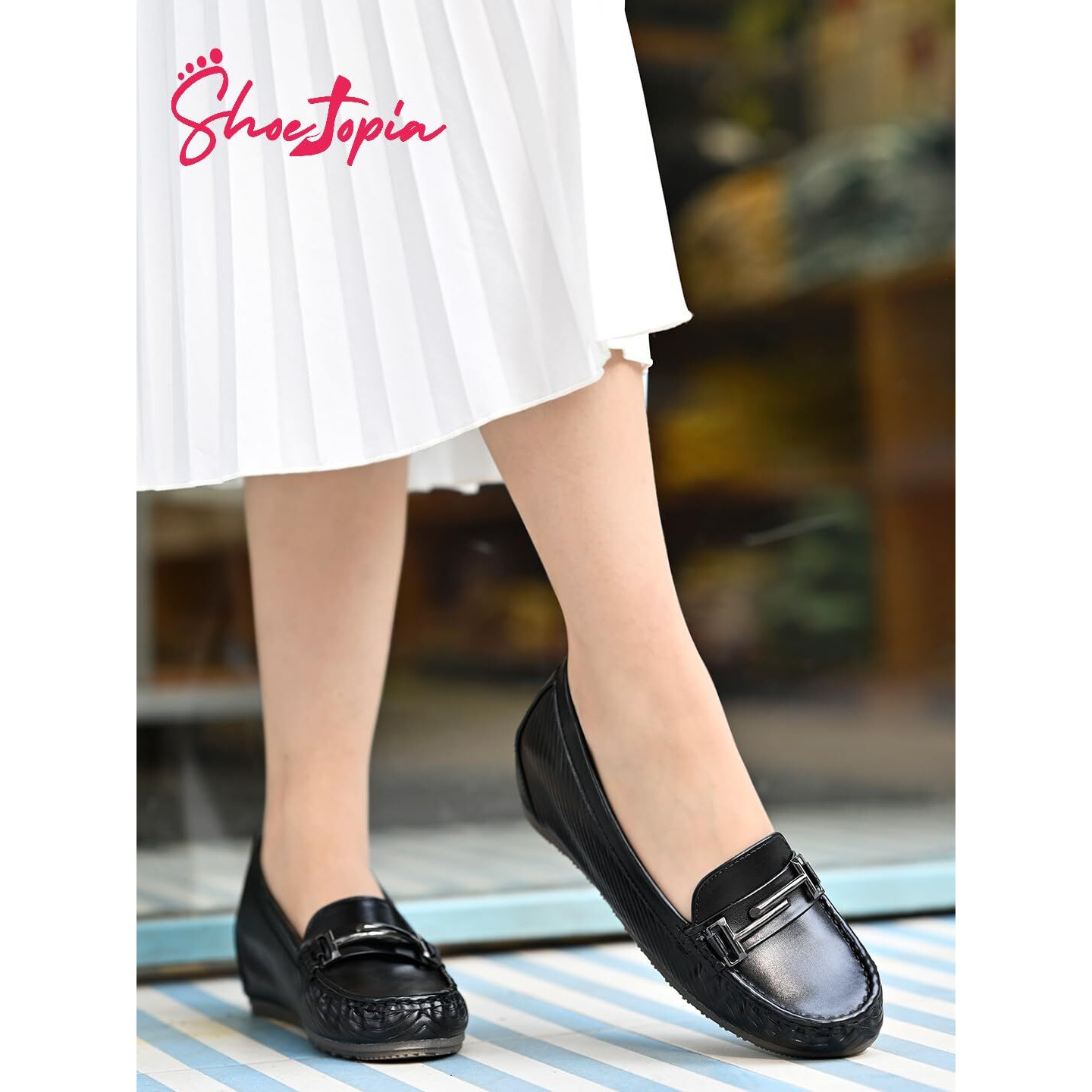 Shoetopia Smart Casual Buckle Detailed Black Loafers For Girls-Eu36