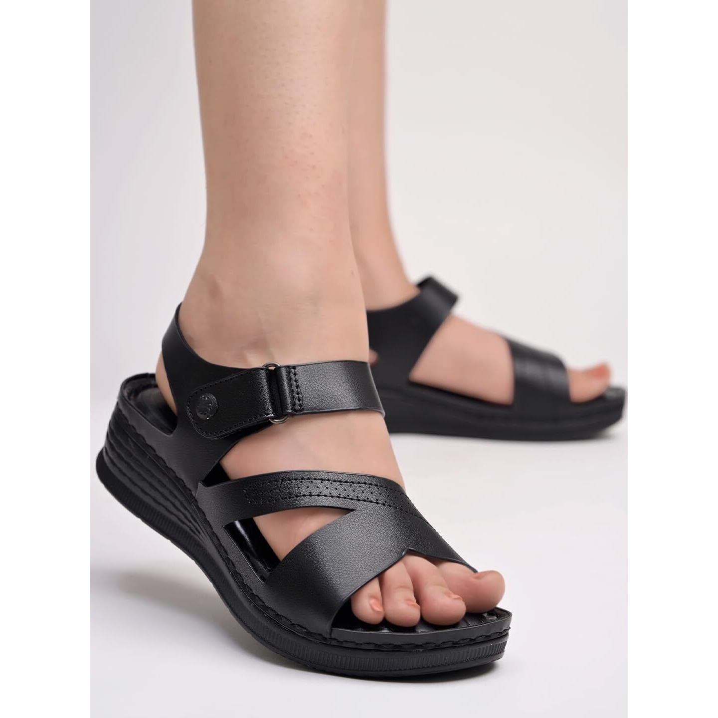 Shoetopia Comfortable Black Doctor Sole Heels For Women /Eu40