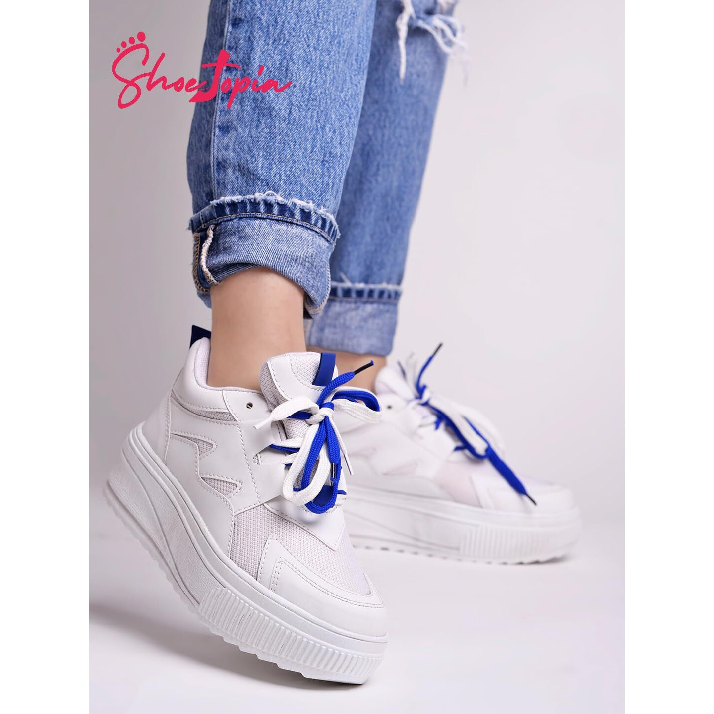 Shoetopia Smart Casual White Sneakers For Girls-Eu37