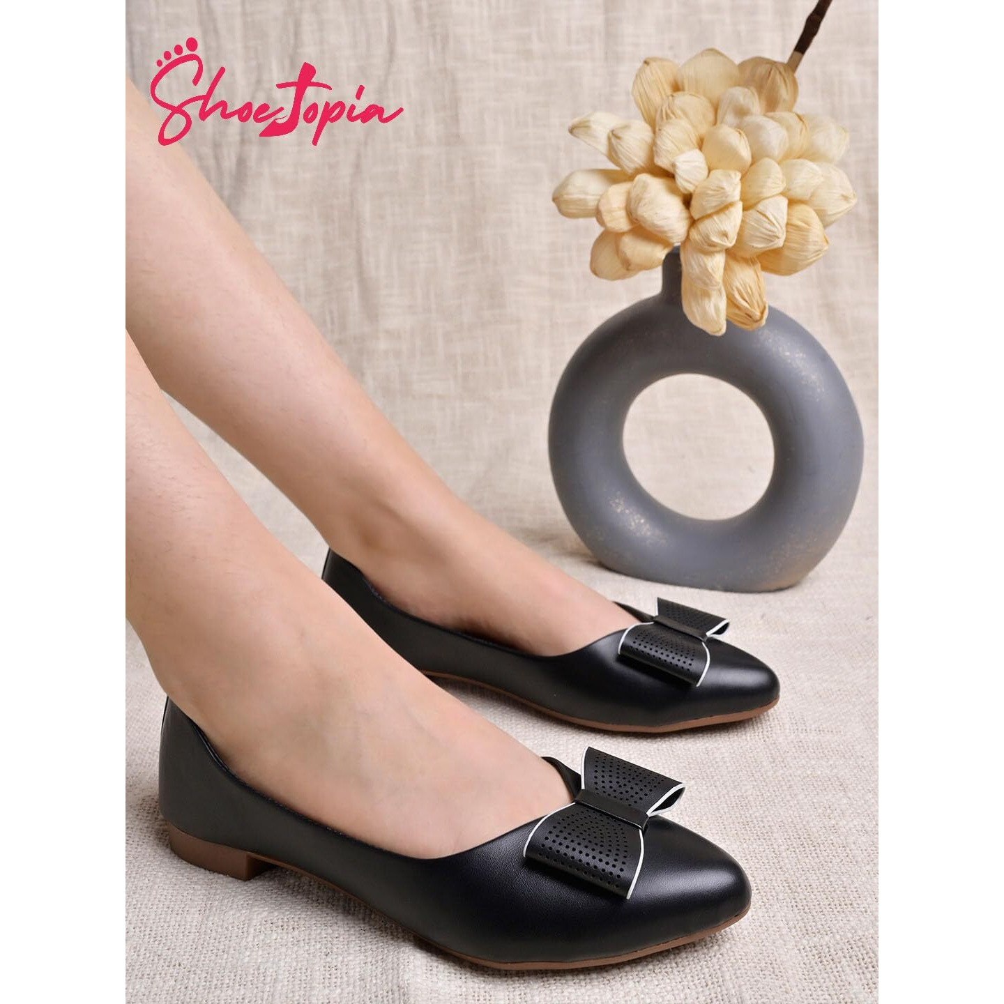 Shoetopia Oversized Bow Detailed Black Belly For Girls-Eu41