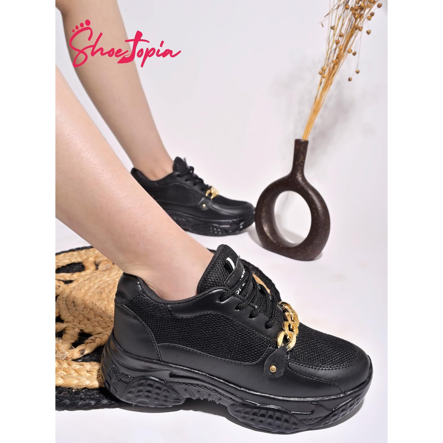 Shoetopia Chain Detailed Black Sneakers For Women & Girls-Eu38