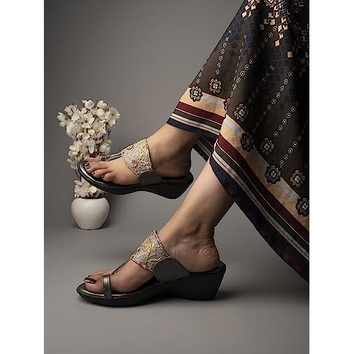 Shoetopia Girls R-2 Grey Wedge Sandal - 6 Uk (Girls-R-2-Grey)