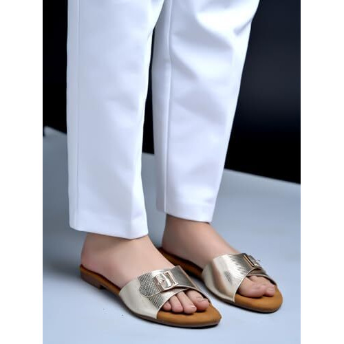 Shoetopia Buckle Detailed Golden Flats For Women & Girls /Eu38
