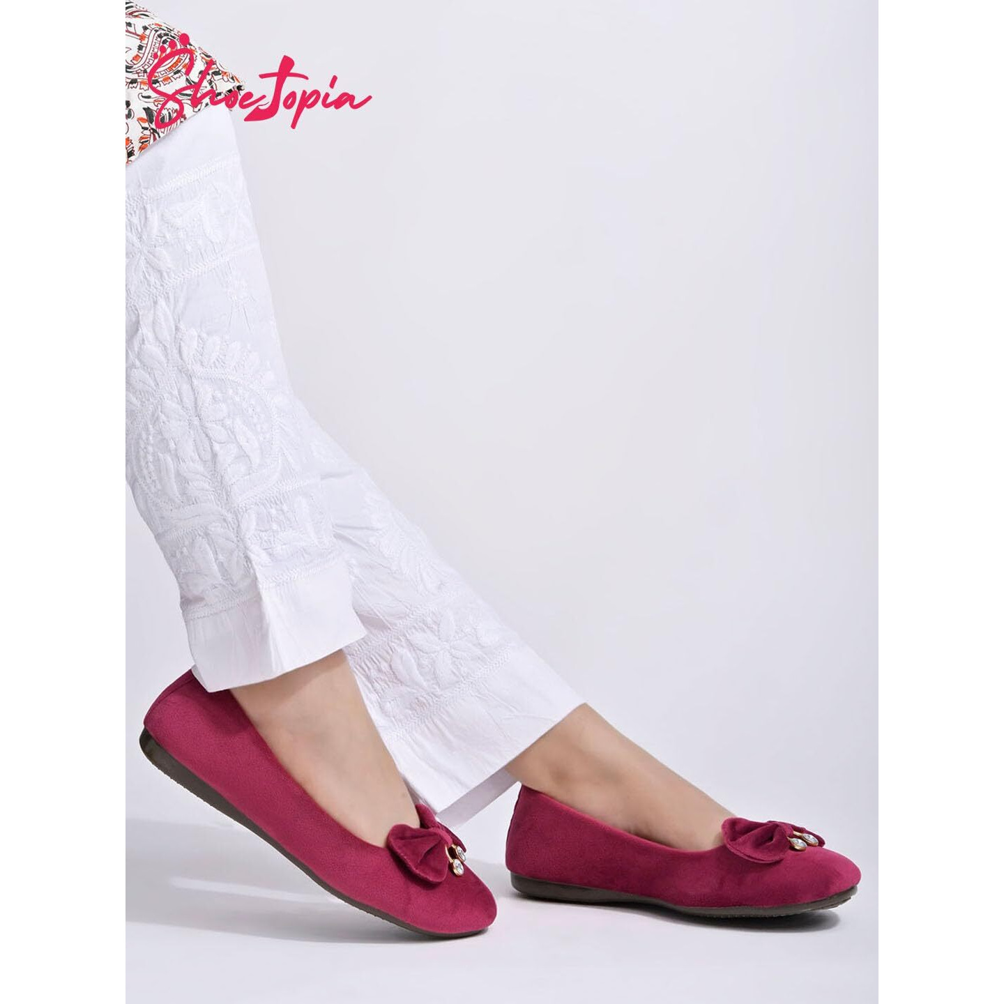 Shoetopia Stone Buckle Detailed Cherry Belly For Girls-Eu38