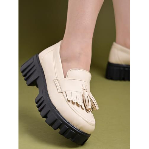 Shoetopia Cream Loafers For Women /Eu40