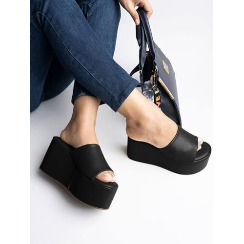 Shoetopia Girls Little Black Wedge Sandal - 2 Uk (Girls-Little-Black)