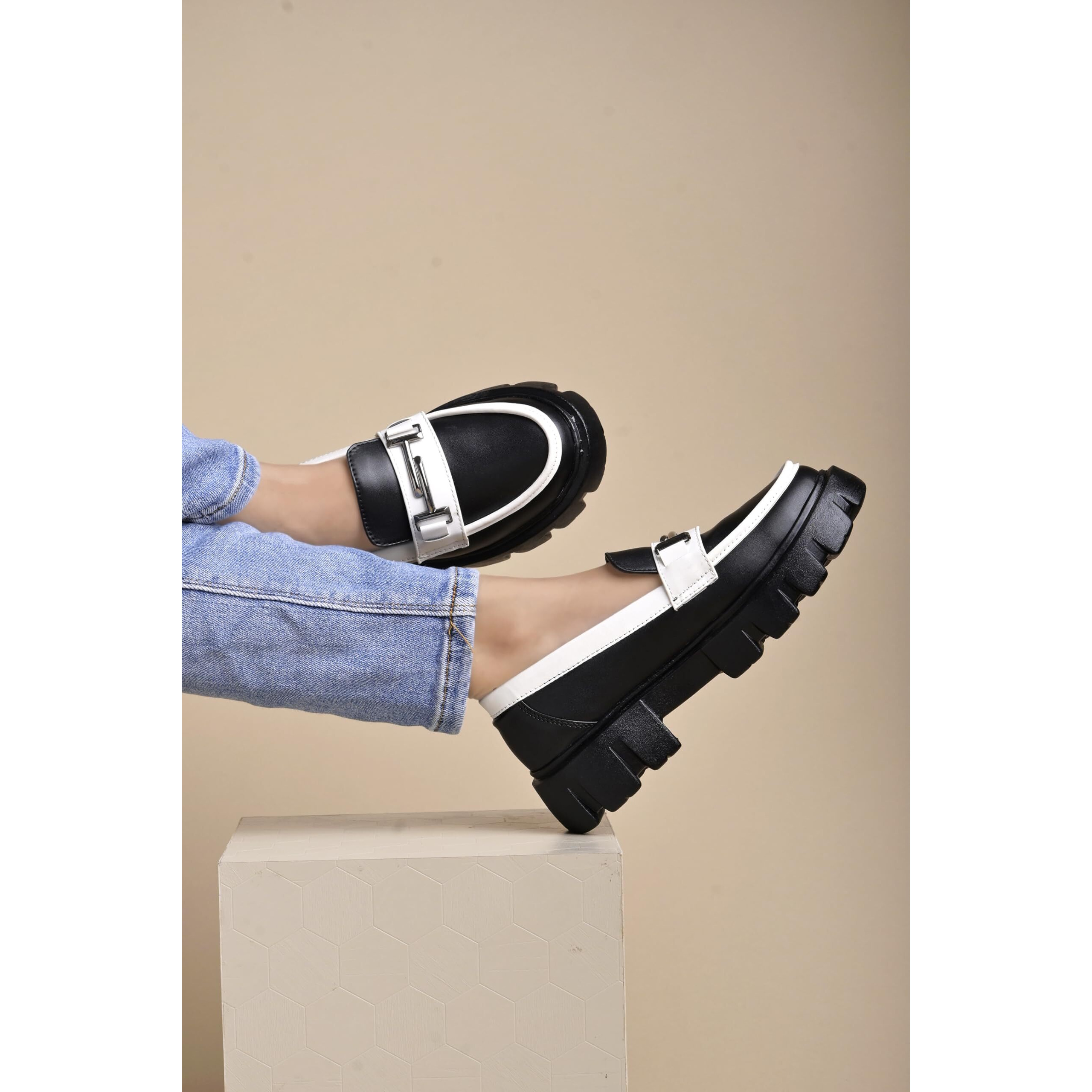 Shoetopia Front Buckle Detailed Black Loafers For Women & Girls-Eu37