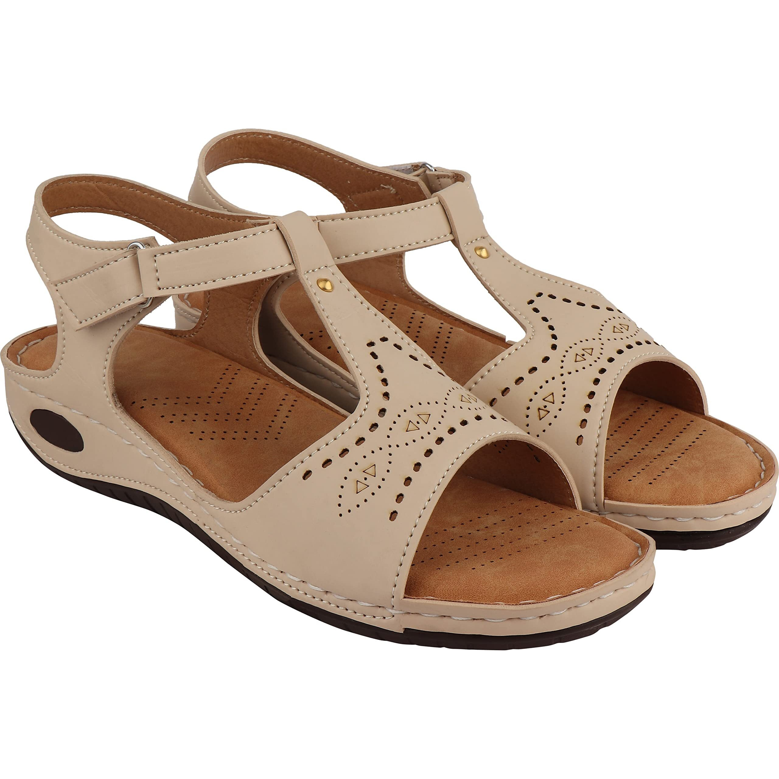 Shoetopia Girls Cream Stylish Trending Flats