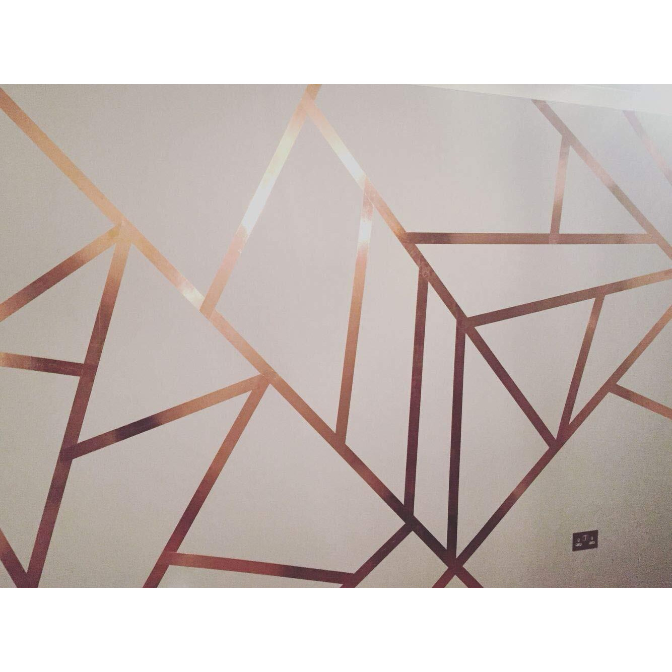 Amicicare Tile Sticker Gap Sealing Tape Gold Color Self-Adhesive Wall & Floor Decor Tape-1Cmx5000Cm (Gold, Quantity 1)