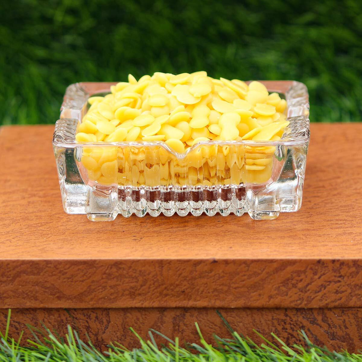 Heriyan Organic 100% Pure Yellow Beeswax Pastilles (Granules) For Candle And Beauty Purpose (250G)