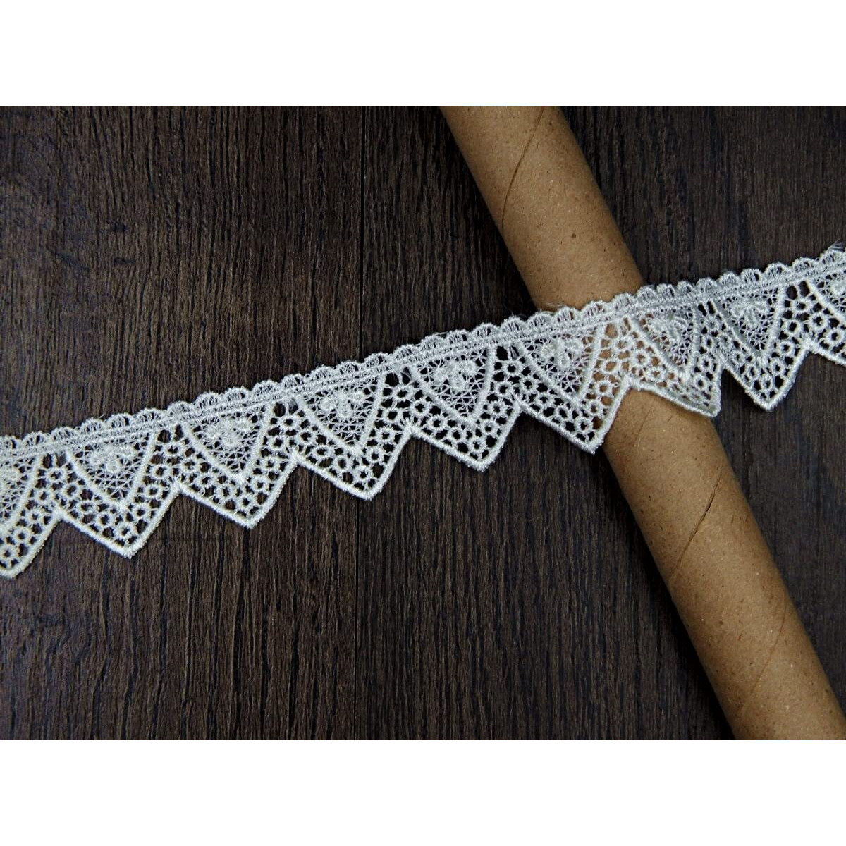 Orient Lace Craft White Embroidery Lace Border For Sarees,Dresses,Home Furnishing,Diy Projects,Wedding Card Decoration Etc.