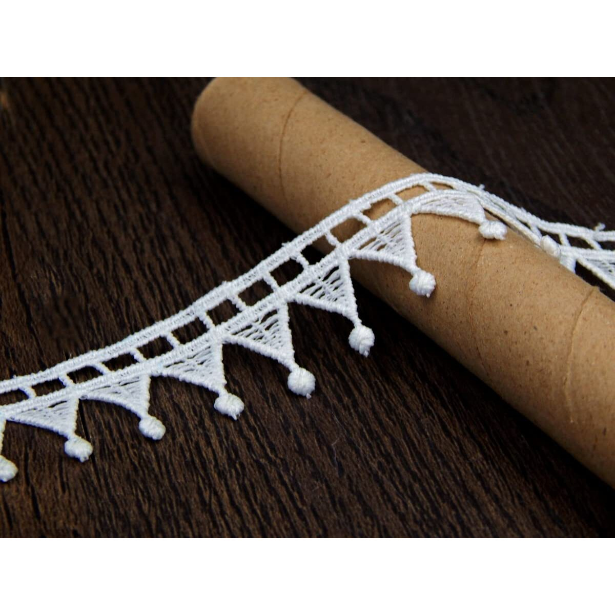 White Floral Scalloped Lace And Border Material For Suits,Saree (2.6 Cm) Qty 10 Mtr,Used As Trims,Borders,Embroidery Lace,Applique,Fabric Lace,Sewing Supplies,Cotton Lace Work,Dupatta Lace Bridal,Diy.