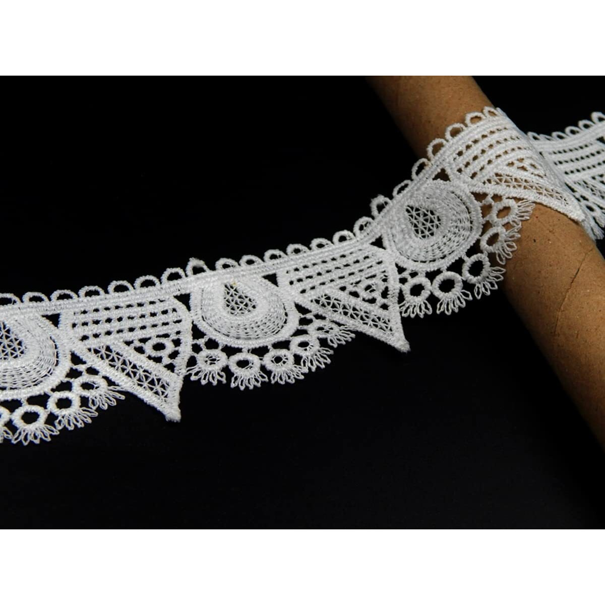 White Floral Scalloped Lace And Border Material For Suits,Saree (4.2 Cm) Qty 5 Mtr,Used As Trims,Borders,Embroidery Lace,Applique,Fabric Lace,Sewing Supplies,Cotton Lace Work,Dupatta Lace Bridal,Diy.