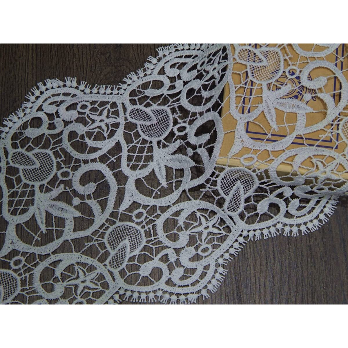 White Lace And Border Material For Rida,Suits,Saree Lace Border (Size 20 Cm) Qty 5 Yard ,Used As Trims,Borders,Ribbon,Embroidery Lace,Applique,Fabric Lace,Sewing Supplies,Cotton Lace Work,Dupatta Lace Border Bridal,Diy.