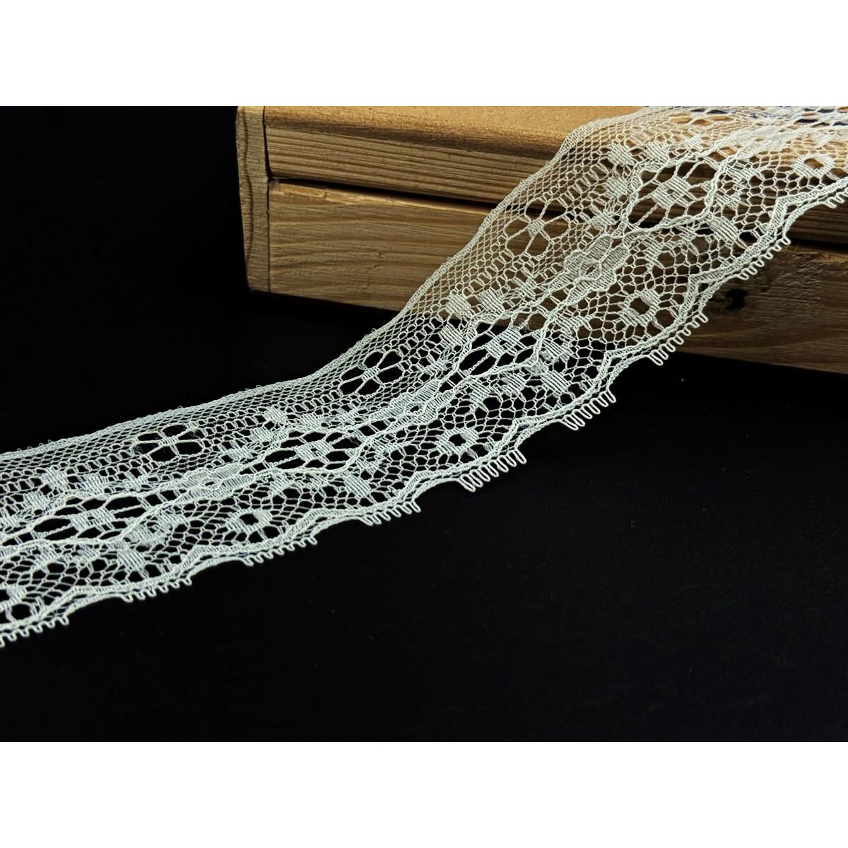 Orient Lace Craft Soft,Delicate,Dye Able White Net Lace Ribbon | Scalloped Design Nylon Lace Trim,For Wedding Invitation Card,Gowns,Sewing,Hair Bows,Gift Package Wrapping,Curtain,Table Cloth Edging,Saree Border,Dupatta Lace,Bridal Diy Clothing/Accessories