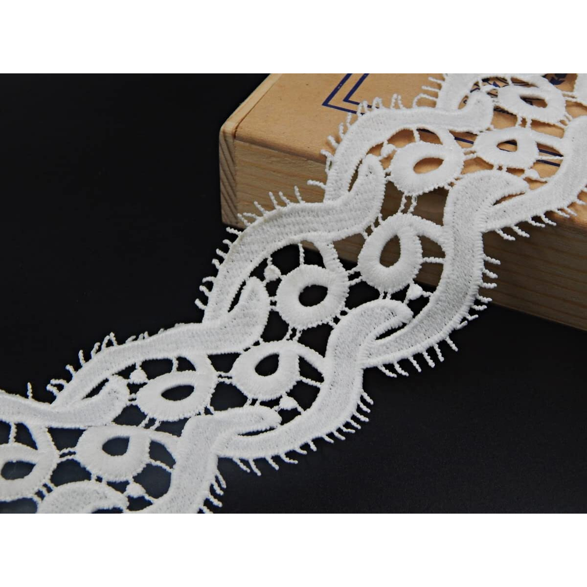 Orient Lace Craft White Lace And Border Material (6.5 Cm) Qty 5 Yard,Used As Trims,Saree Borders,Embroidery Lace,Applique,Fabric Lace,Sewing Supplies,Cotton Lace Work,Dupatta Lace Bridal,Diy.