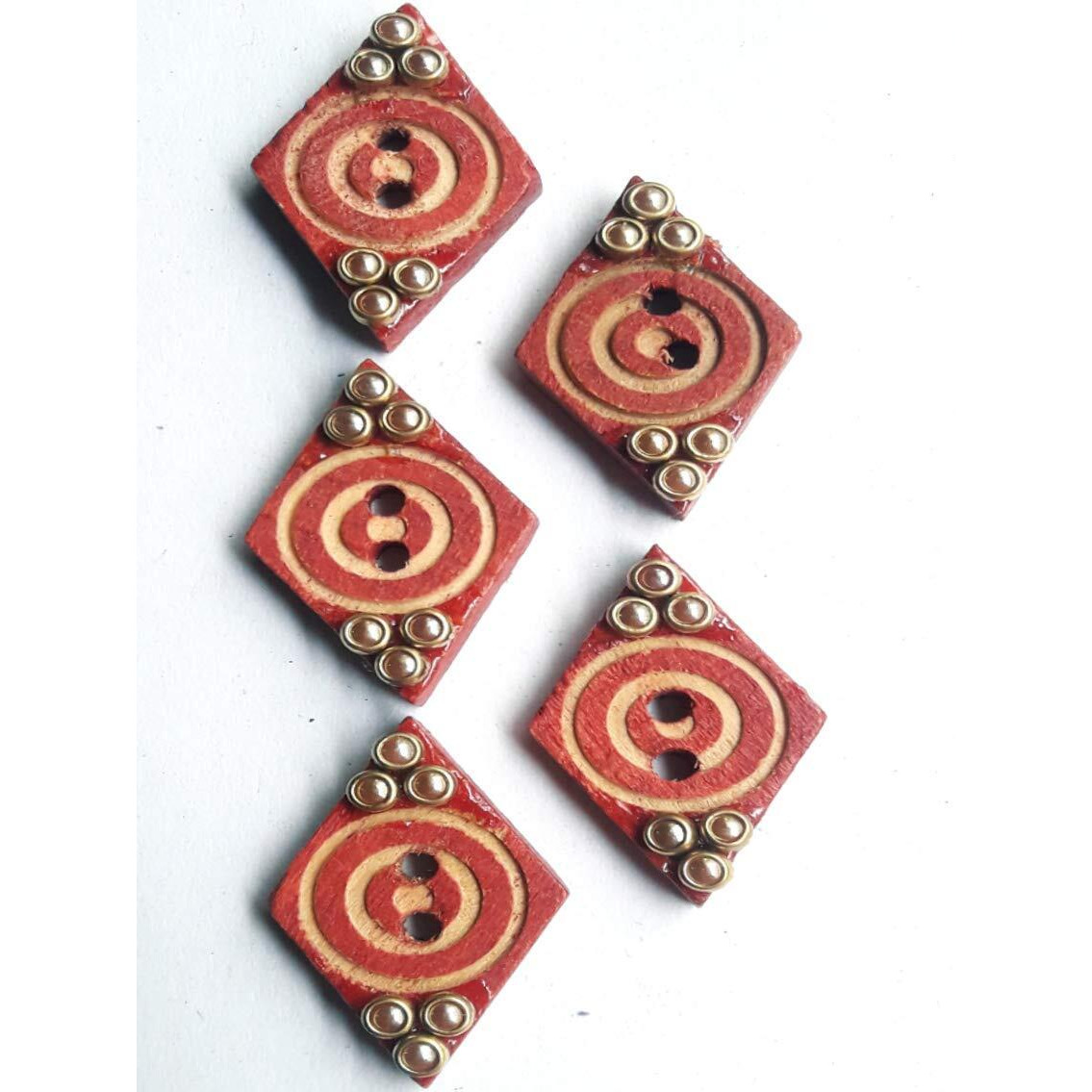 Paushak Boutique Wooden & Red Kite Shape Kundan Button (Pieces Of 5)