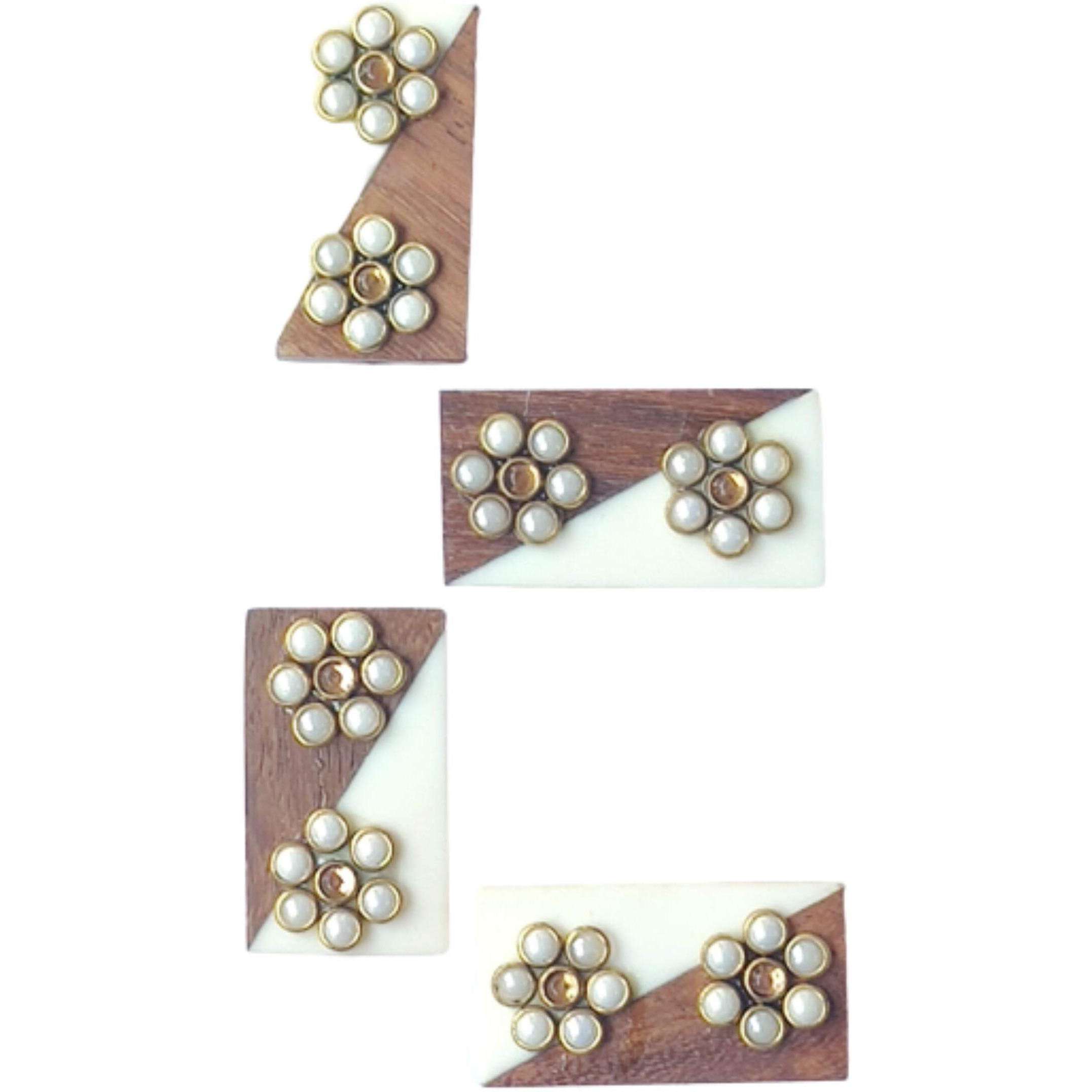 Paushak Boutique Double Combination Wooden And White Button For Indian Dresses For Kurties,Gowns And Party Wears Dresses (Piece Of 4)