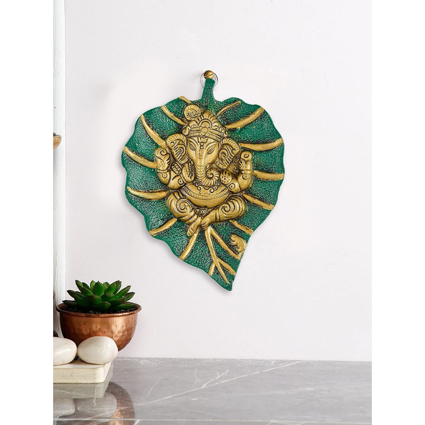 Great Art Metal Wall Hanging Radha Krishna Wall Hanging (26 X 5 X 27 Cm)
