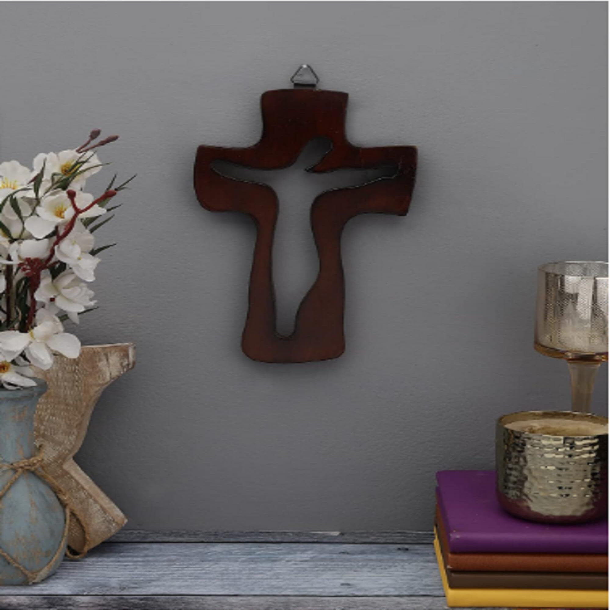 Xelda Handmade Wooden Cross Design For Home & Living Room With Carved Floral Design, 31 Cm X 20.5 Cm (1 New Cross)