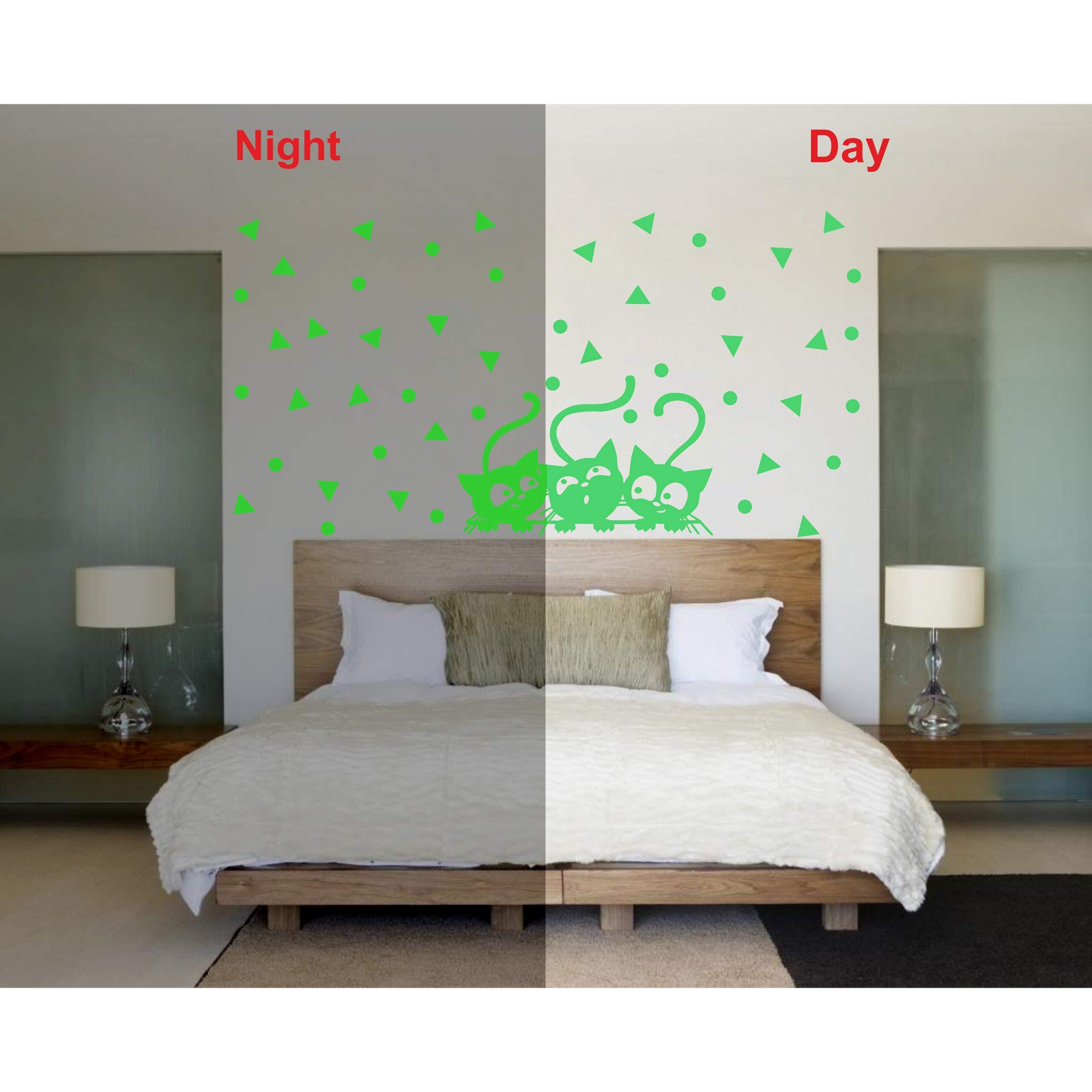 Dreamkraft Kids Radium Wall Sticker Glow In Dark Room, Green, 51X26 Cm