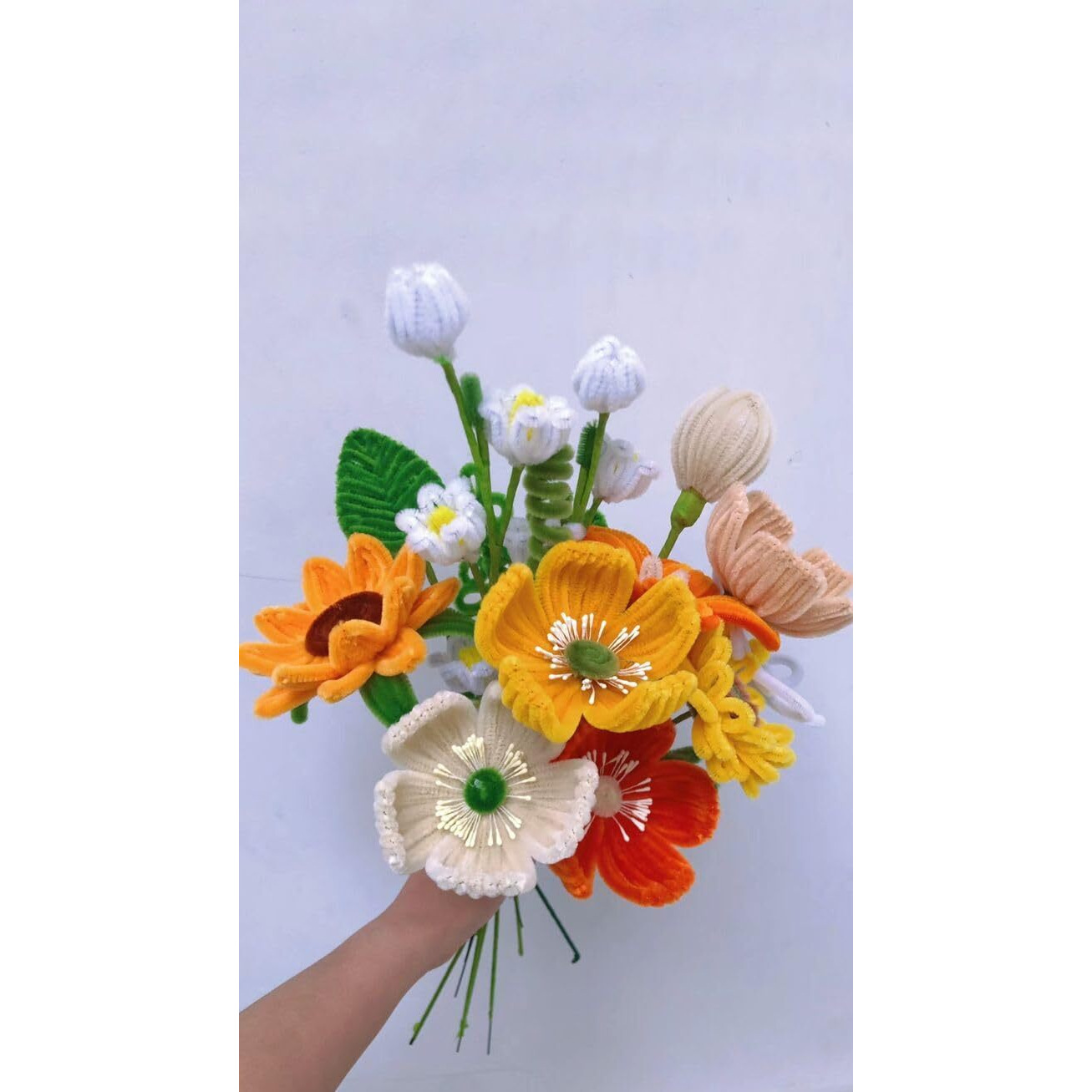 Pandeji 251Pc Pipe Cleaners Flower Making Kit, Arts And Craft Supplies, Pipe Cleaners Chenille Stem With Green Wire & Floral Tape (200Pc-8Colors-25Pc Each)