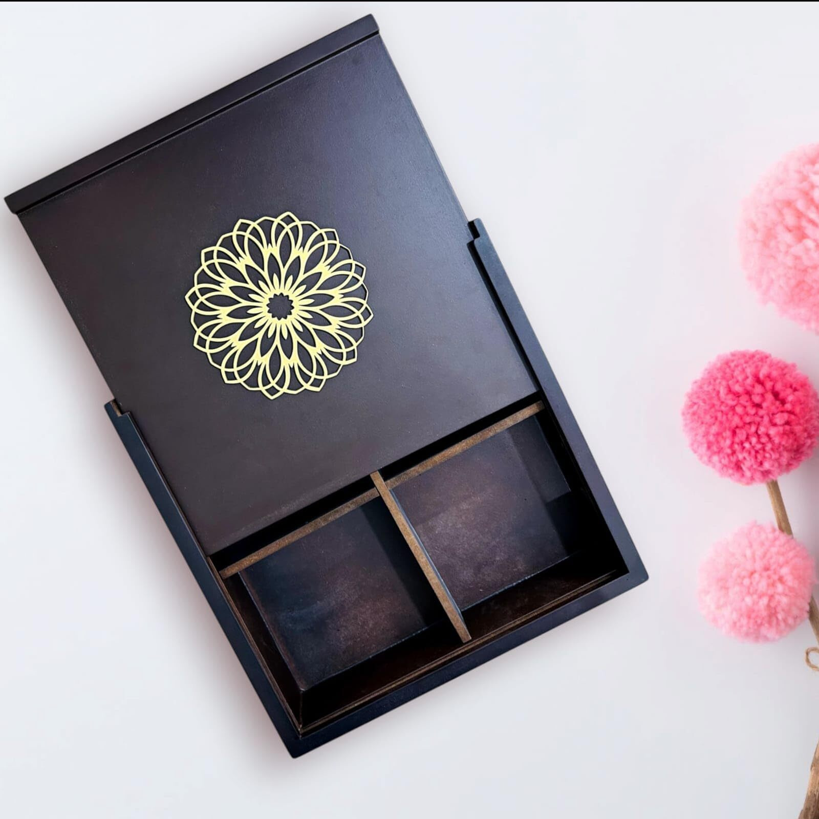 Espoir Bloom Decorative Wooden Storage Box With 4 Compartments, Mandala Pattern, 25.5 X 25.5 X 5 Cm,Storage,Decoration And Serving Eb-Drybox002