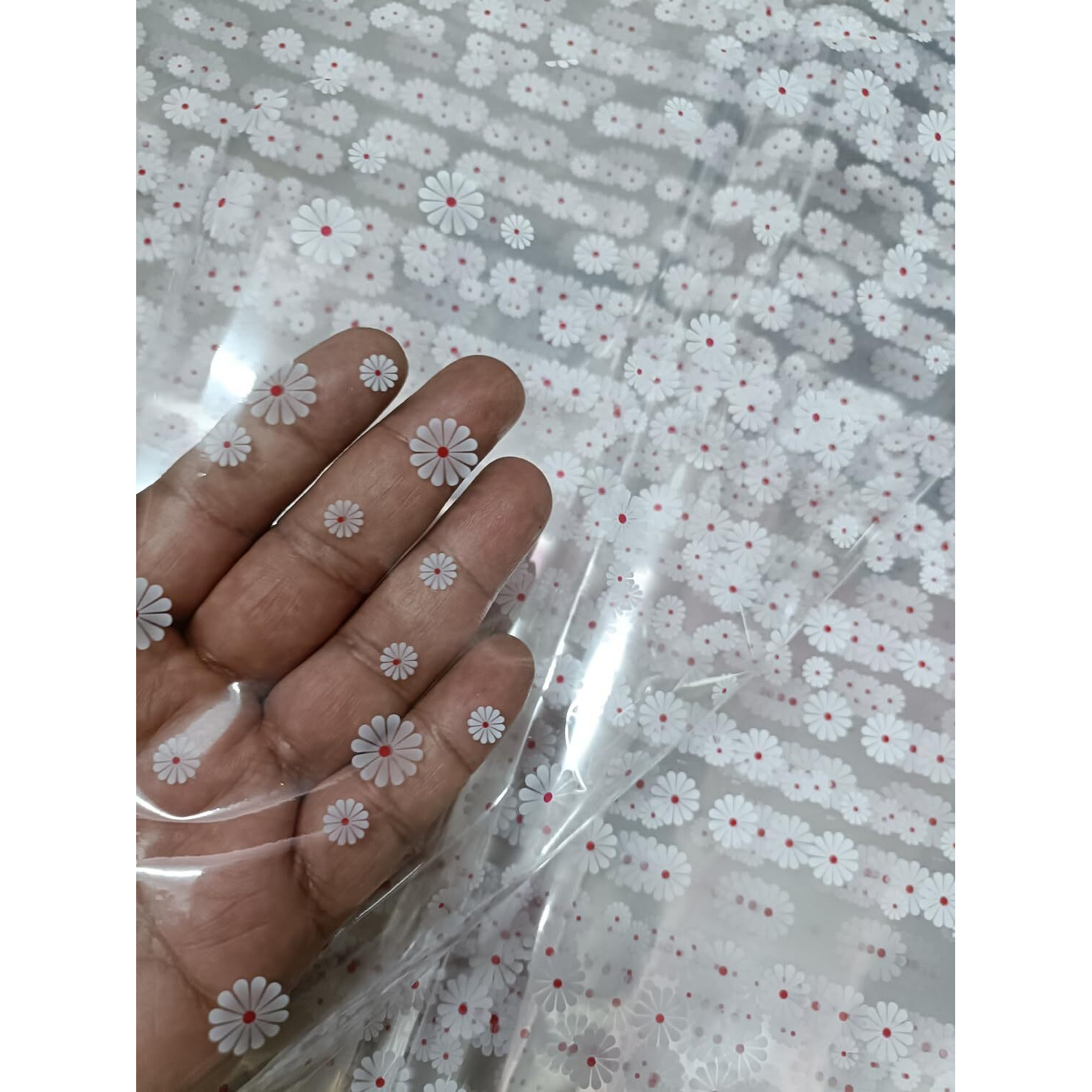 Pandeji 50 Cm X 62 Cm Printed Transparent Cellophane Sheets For Gift Wrap, Baskets Hamper Packing, Flowers Wrapping (White Small Floral Print, 25Pc Pack)