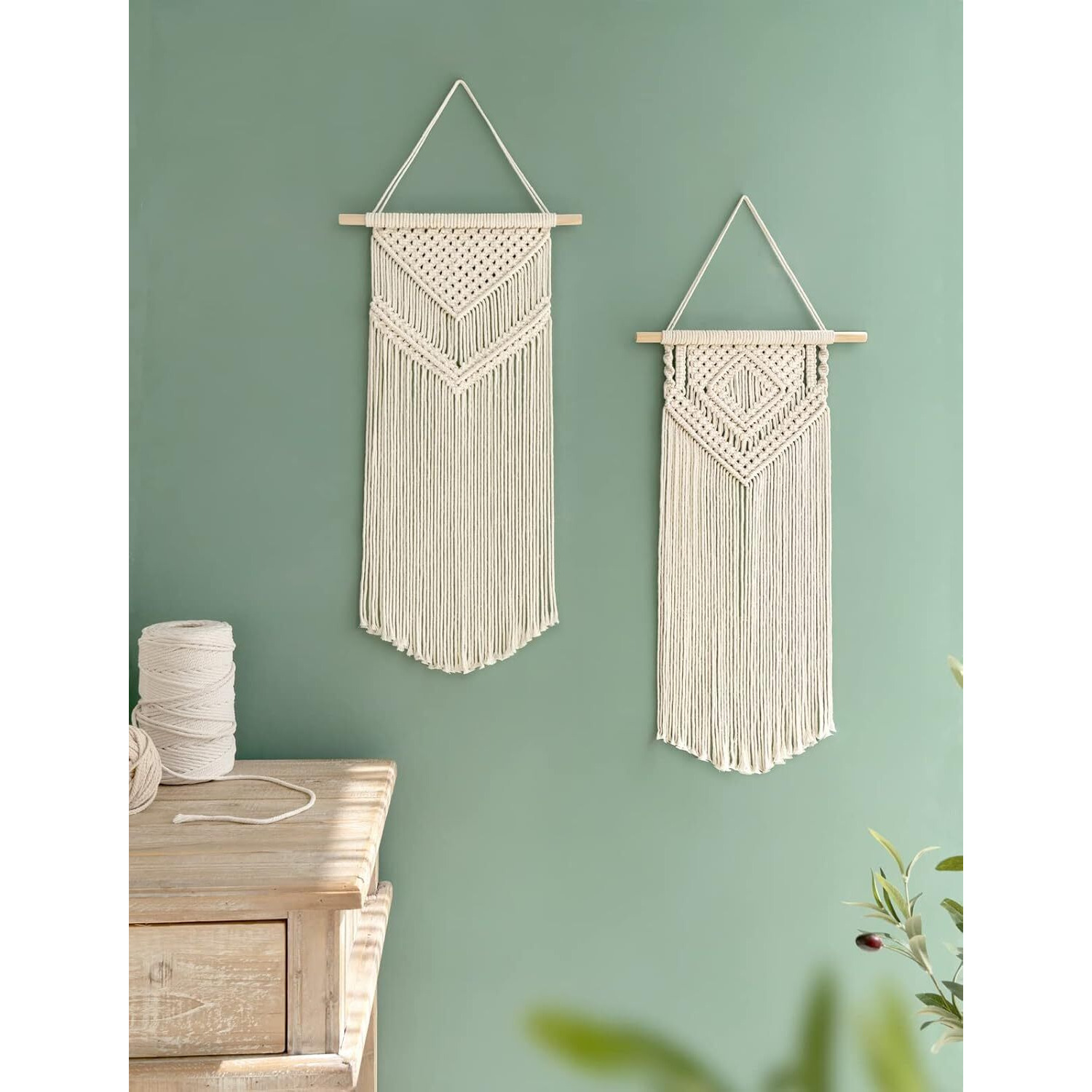 Love N Beyond 2 Pcs Macrame Wall Hanging Wall Decoration Woven Tapestry Boho Wall Art Decor Home Decor, Apartment, Nursery, Party Decorations, 16 X 10 Inches (Small)