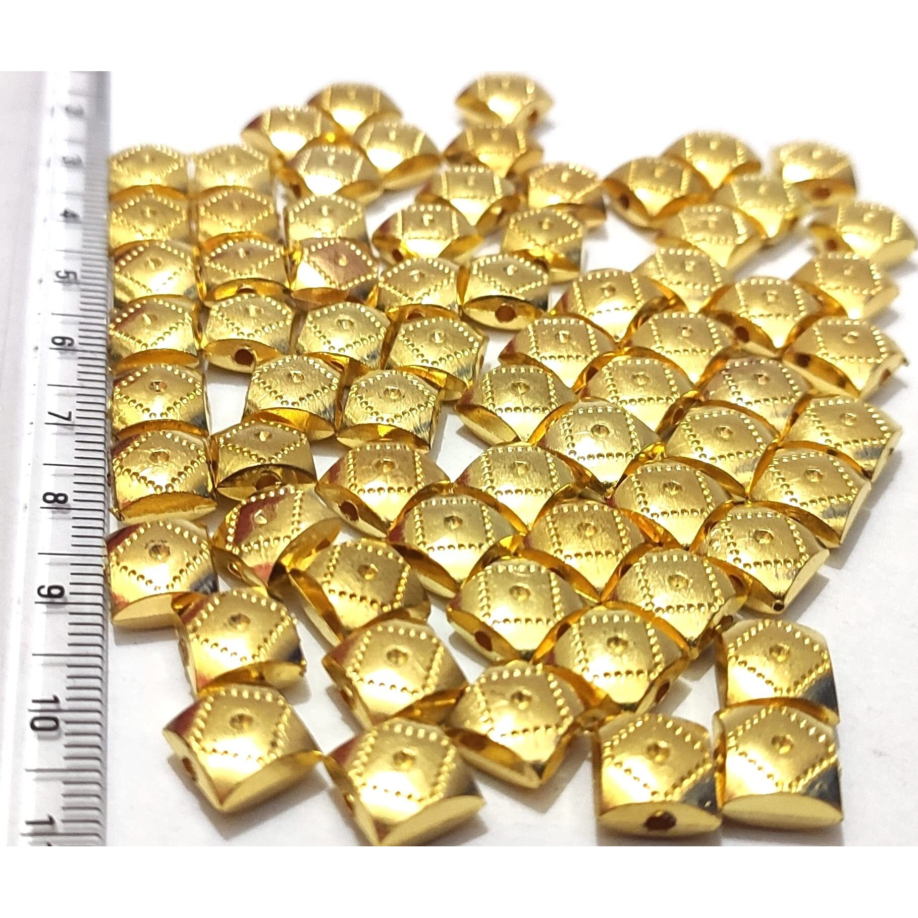 Gosetget Golden Color Plastic Beads (300 Pcs) For Jewellery Making, Arts And Crafts Work, Necklace, Bracelet Earring Diy Kit (Square)