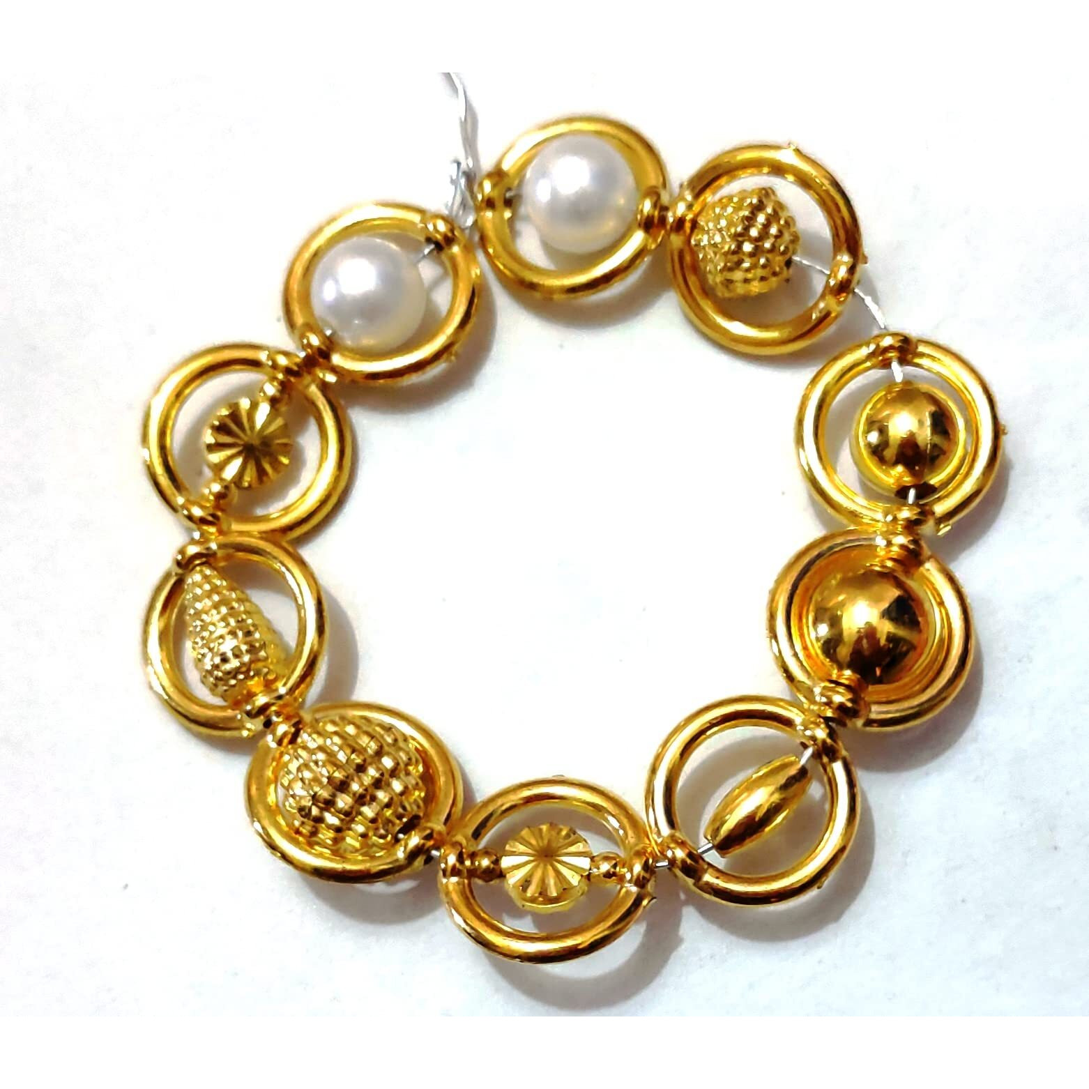Get-Set-Go Golden Color Plastic Beads Ring With Hole (200 Pcs) For Jewellery Making, Arts And Crafts Work, Necklace, Bracelet Earring Diy Kit (Orbit Rings)