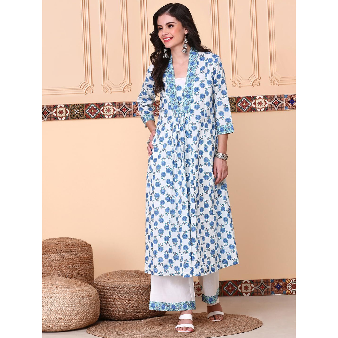 Ishin Women White Cotton 60X60 Kurta Set Without Duppatta