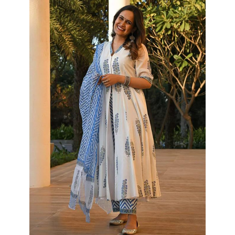 Pinkmint Women Floral Printed Kurta And Pant Set With Dupatta White