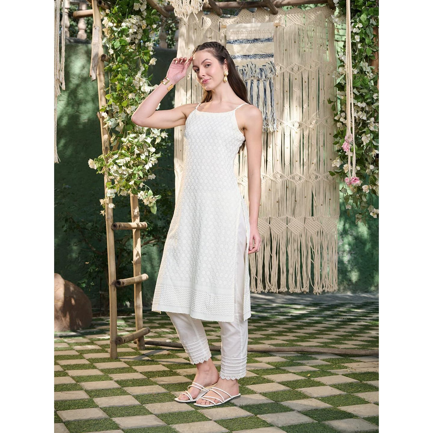 Stylum Women's Chikankari Rayon Straight Kurta (Creamglam40_Cream, L)