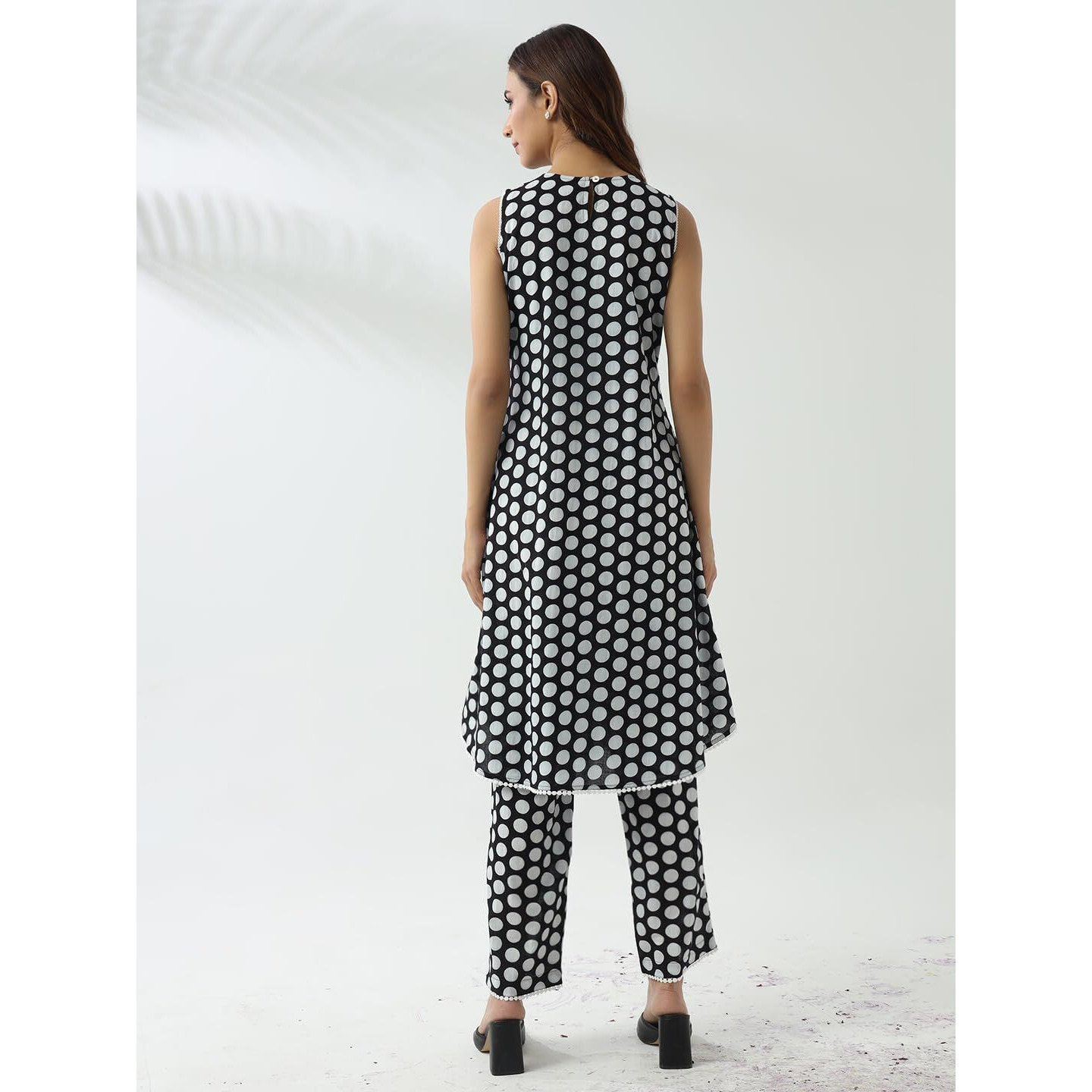 Fiorra Women's Black & White Cotton Flared Kurta Set Set0172