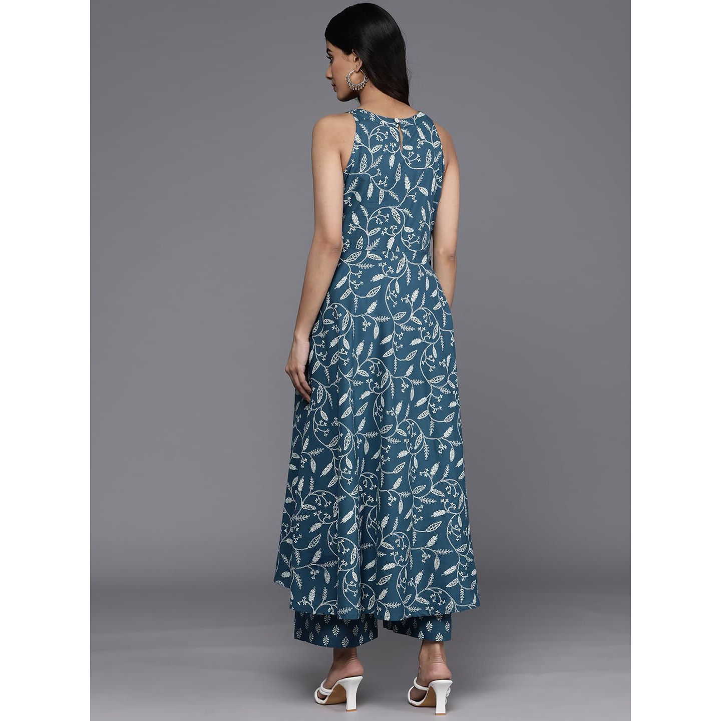 Varanga Women Blue Floral Printed Anarkali Kurta Paired With Tonal Bottom